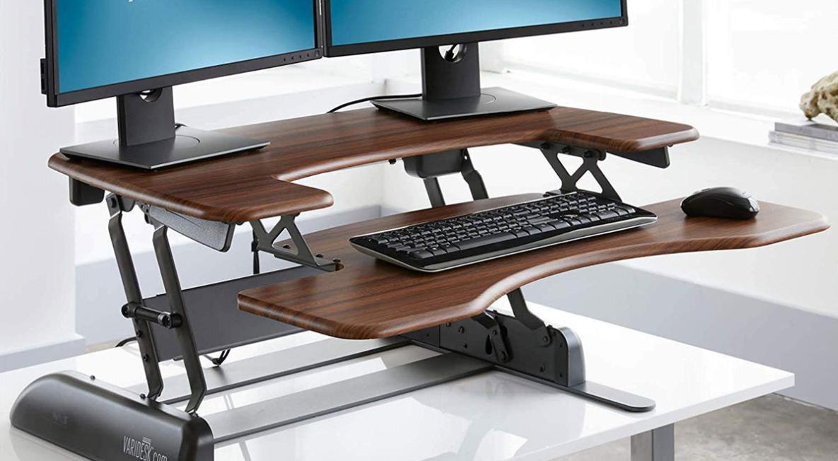 How to Choose the Right Standing Desk for Your Business Partner's Needs