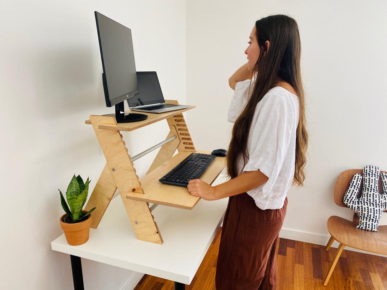 Are Standing Desks Worth the Hype? A Comprehensive Analysis